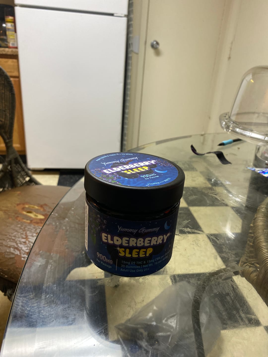 Customer photo review of 900MG Yummy Gummy D9