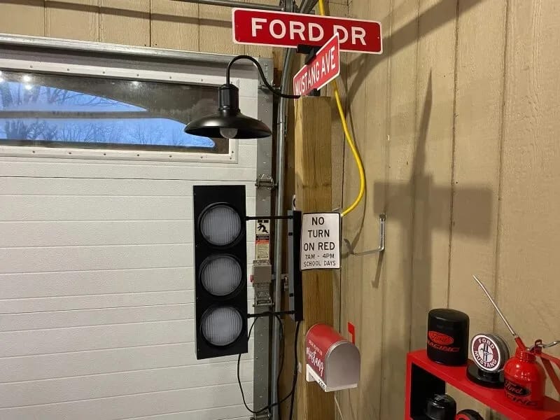 Customer photo review of Outdoor Wall Light, Retro Industrial Iron Arm, Waterproof