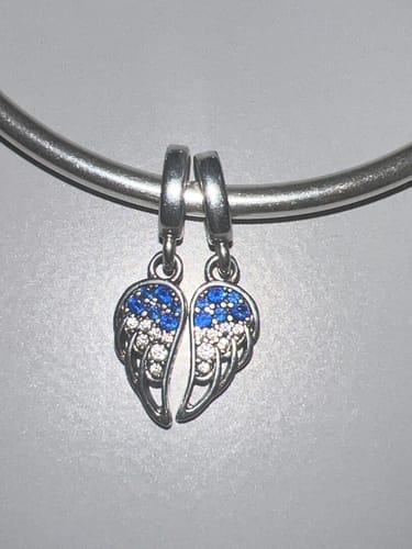 Customer photo review of Alas de Arcangel Diamantadas