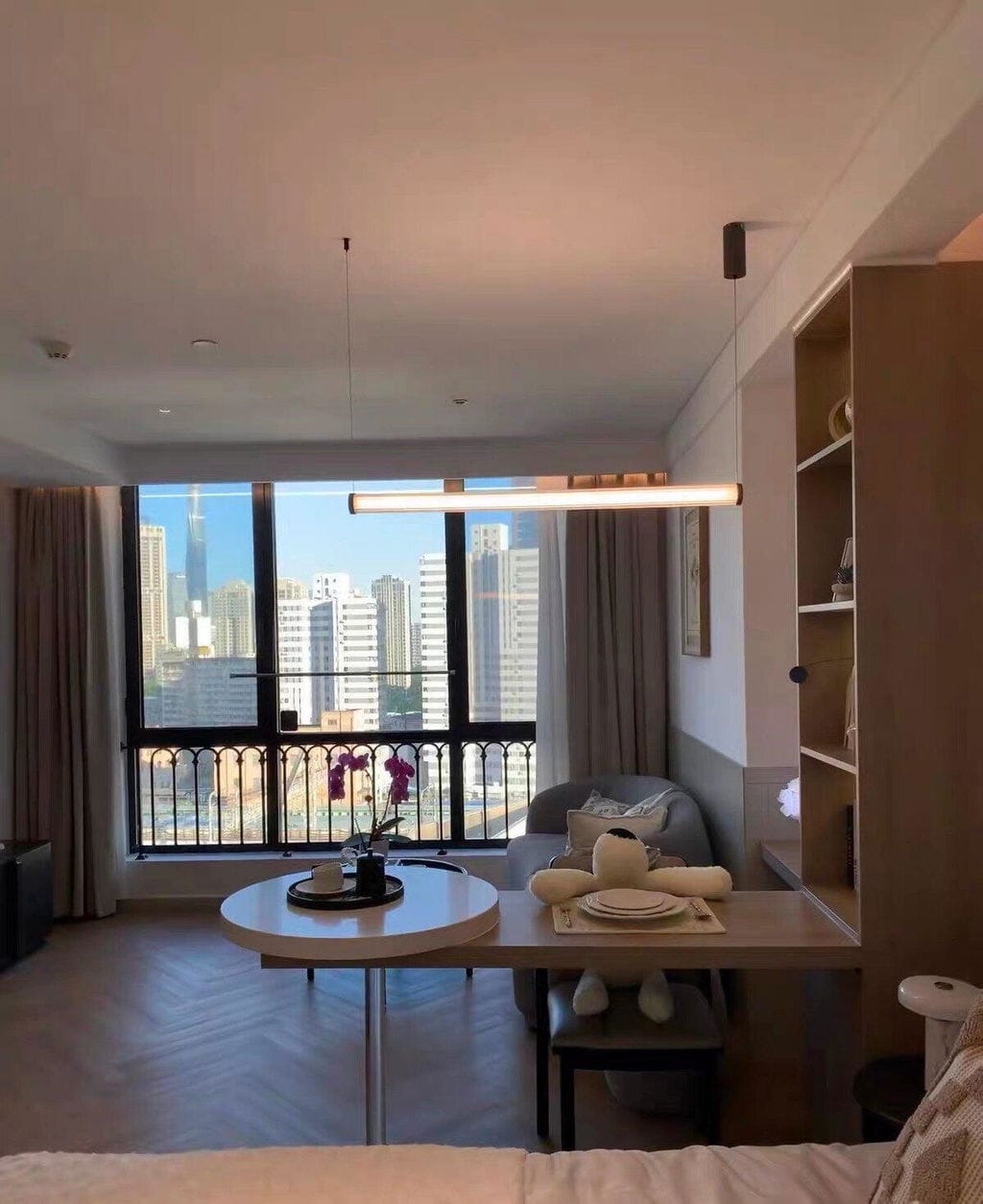 Customer photo review of Black Linear Pendant Light, Clear and White Glass, 150 cm Drop