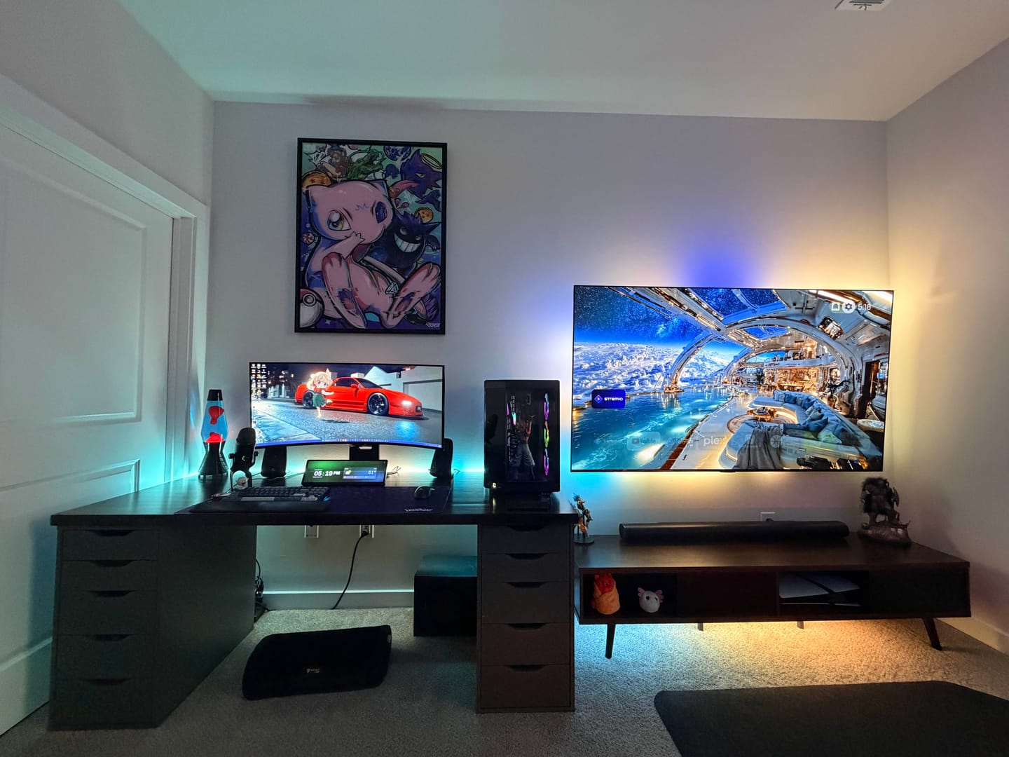 Customer photo review of Renni Mew Wall Art