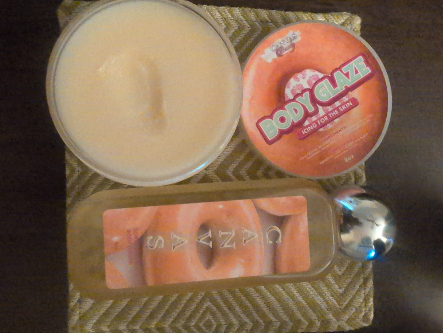 Customer photo review of (NEW) BODY DROPS: GLAZED DONUT