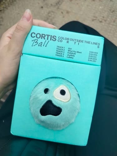 Customer photo review of COLOR OUTSIDE THE LINES Album - CORTIS Ball Ver.