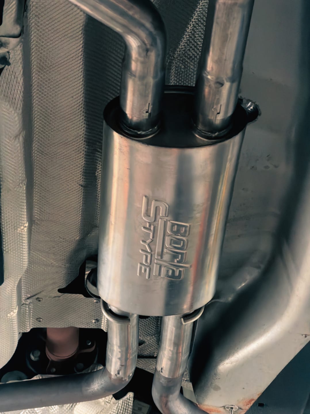 Customer photo review of Borla 2020 Ford Explorer ST 3.0L V6 2.25in S-type Exhaust - Black Chrome Tips