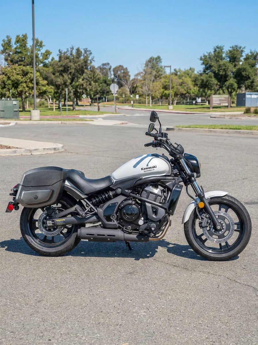 Customer photo review of 24L - Ironclad Quick-Mount Medium Kawasaki Vulcan S Leather Wrapped Hard Saddlebags
