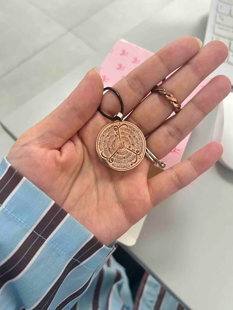 Customer photo review of Kormant™ İhlas, Felak ve Nas Sureli Saf Bakır Kolye