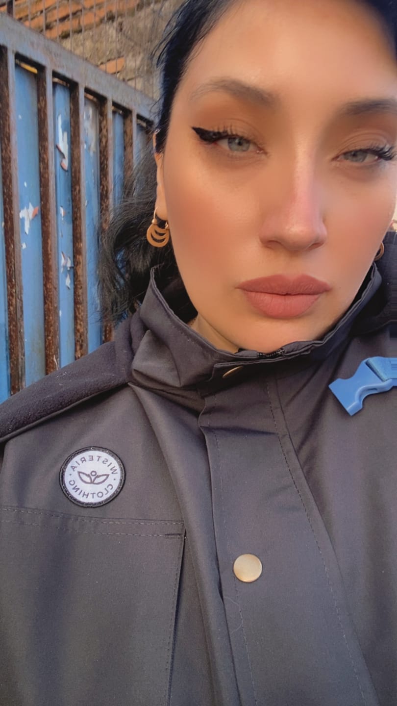 Customer photo review of Chaqueta Impermeable