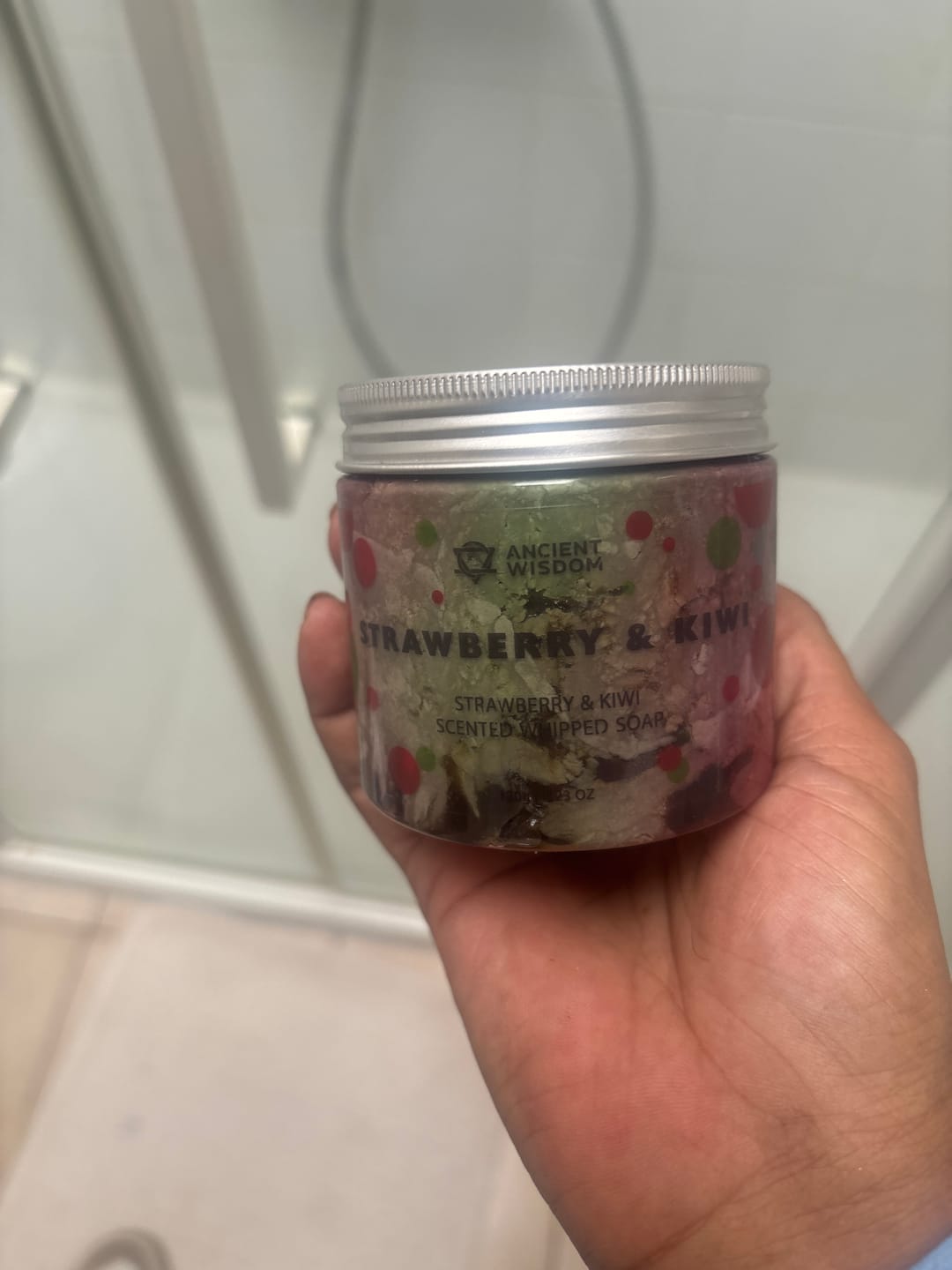 Customer photo review of Whipped Soap Kiwi & Aardbei