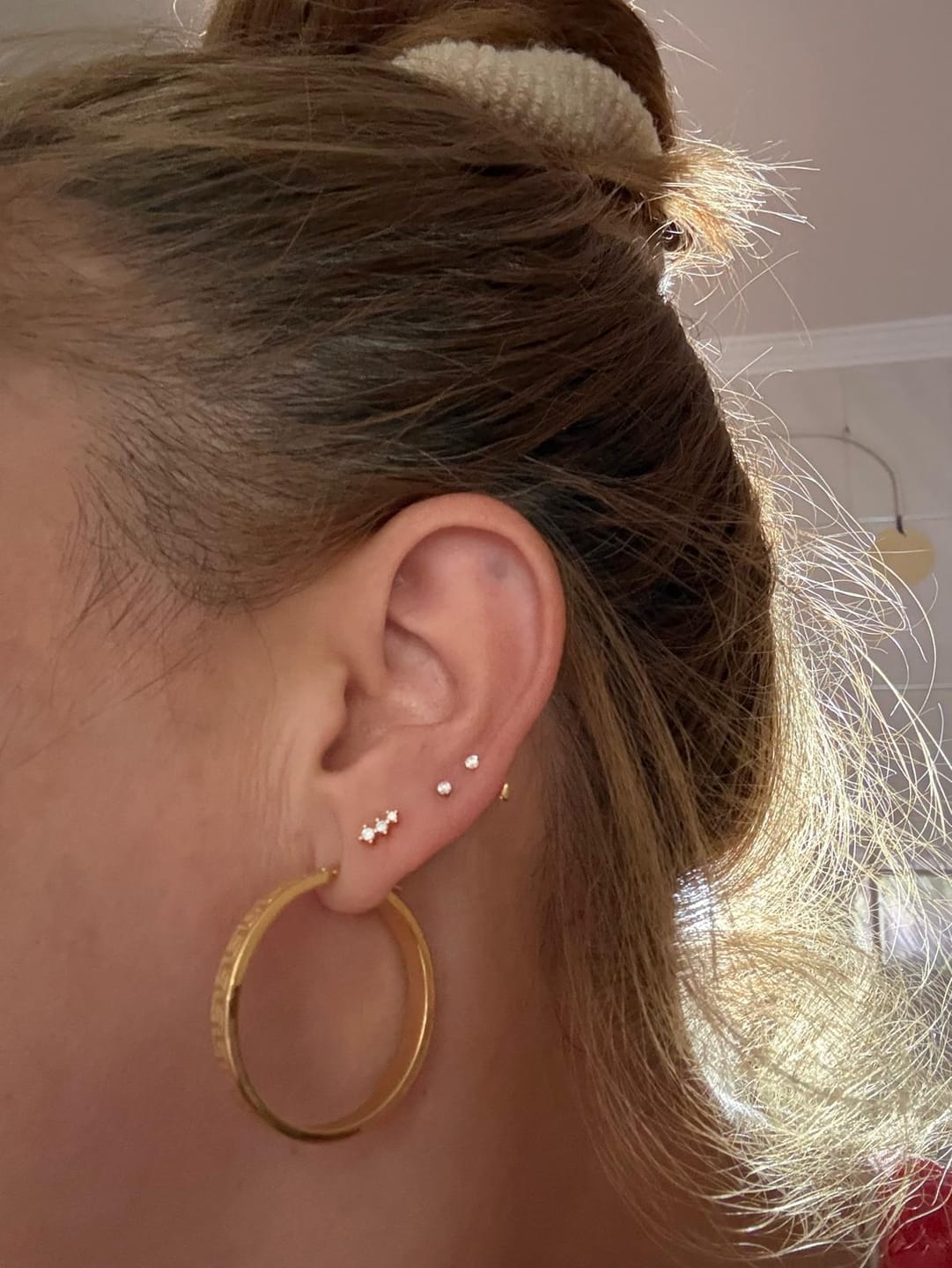 Customer photo review of Pendientes Pequeña Circonita