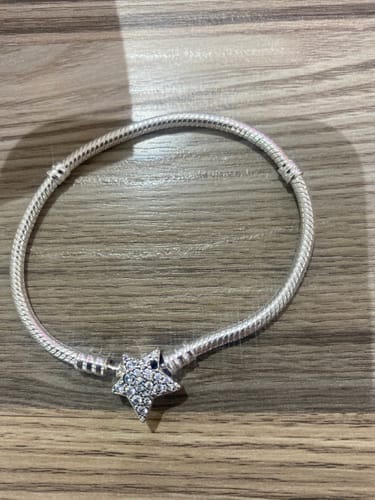 Customer photo review of Pulsera Estrella Diamantada