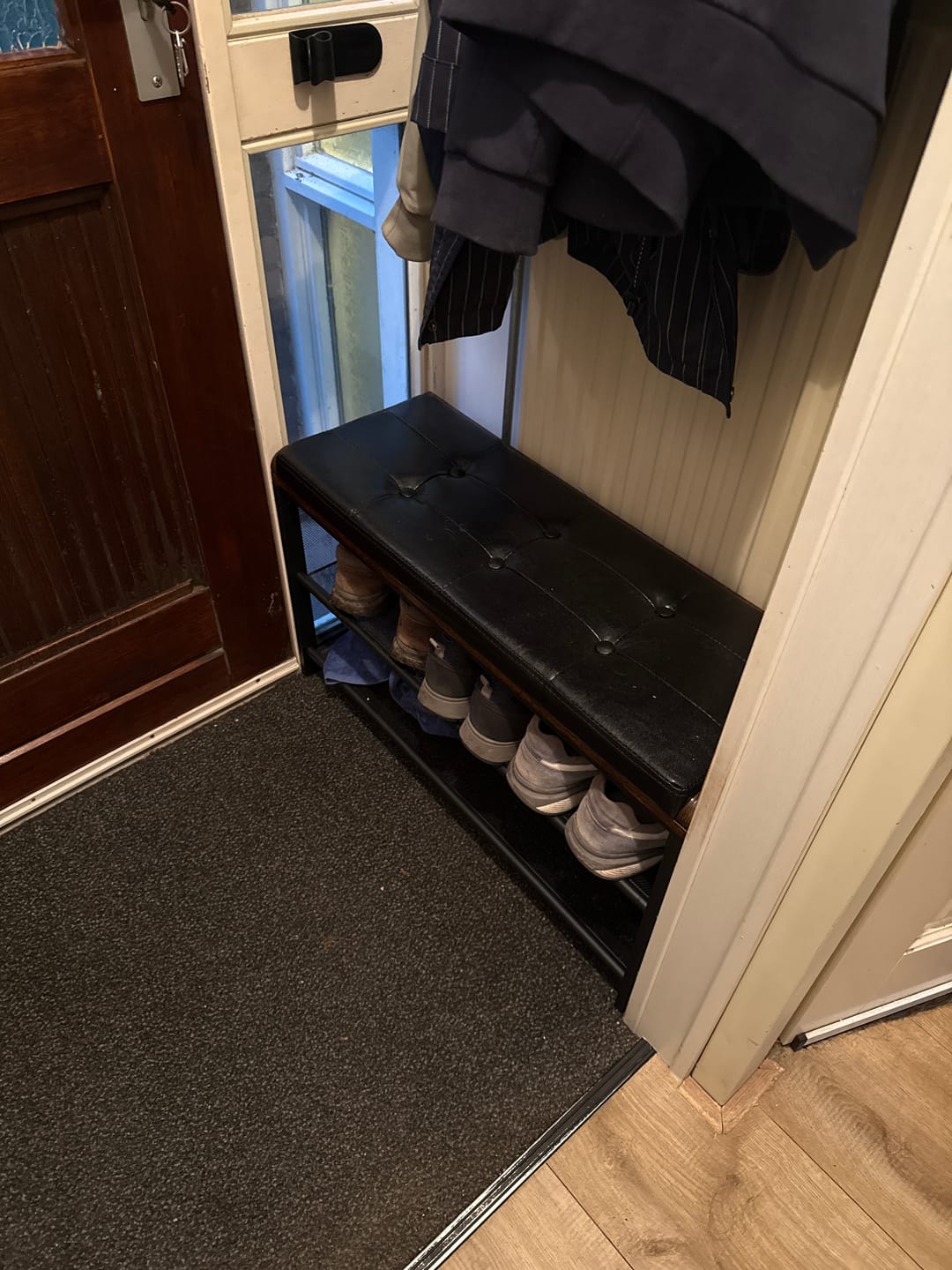 Customer photo review of Schoenenrek industrieel met bank | Houtlook en Staal | 80x30x48cm
