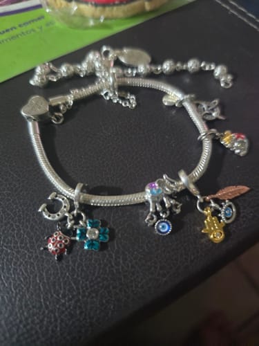 Customer photo review of Amuletos de la Buena Suerte