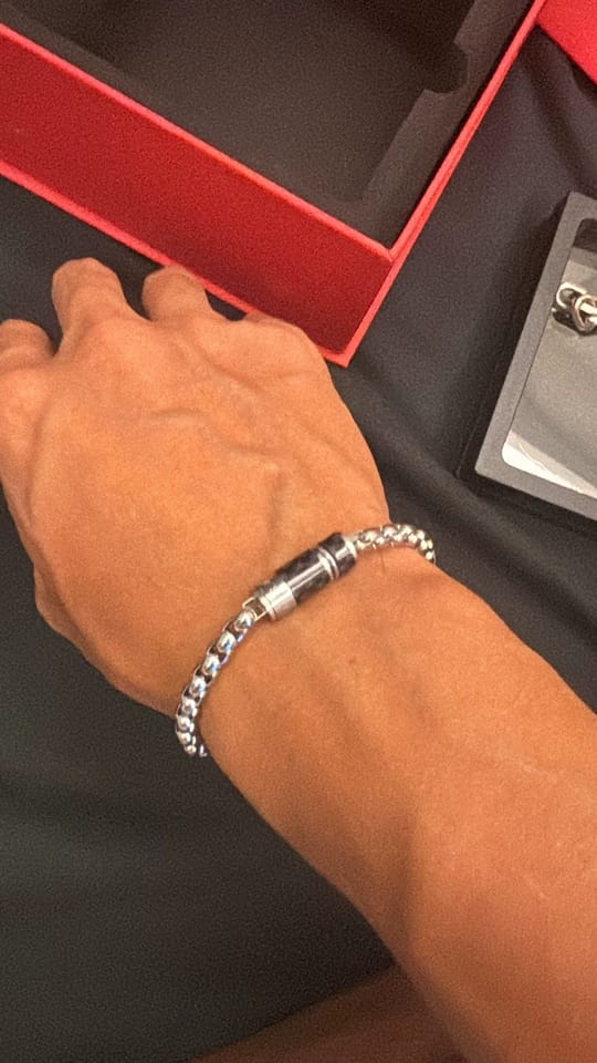 Customer photo review of Carbon Core Bracelet