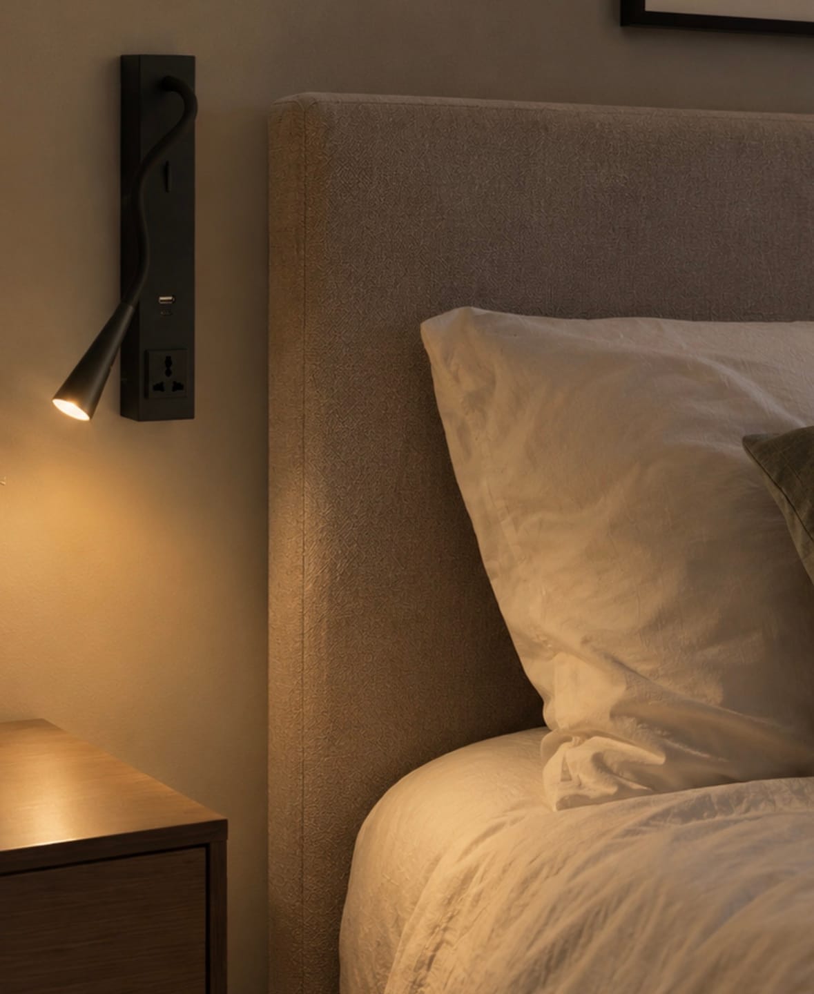 Customer photo review of Sage Hotel Style Headboard/ Wall Reading Lamp Sage-Ez-WL(A)-02BK