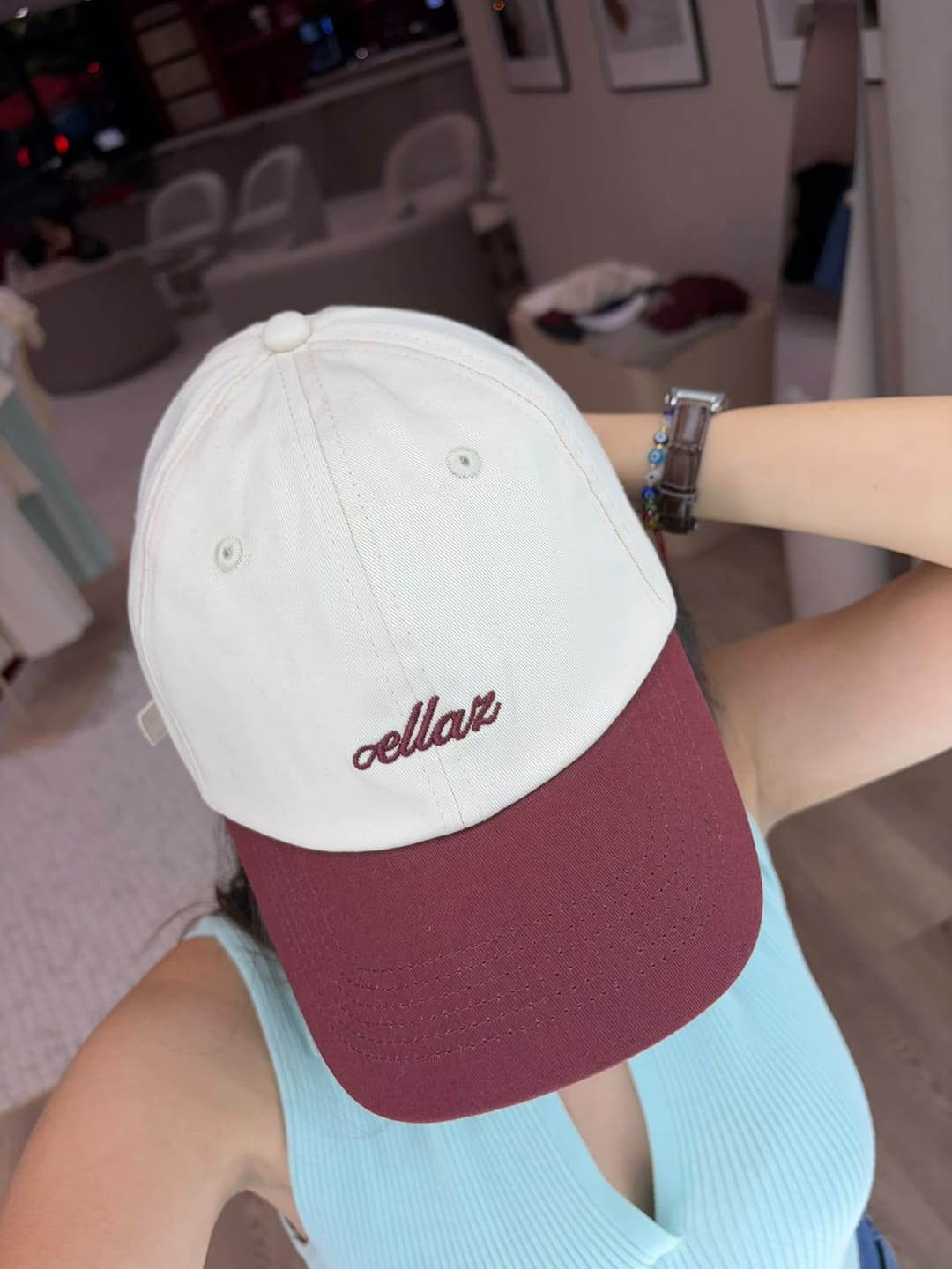 Customer photo review of Gorra Logo Ellaz