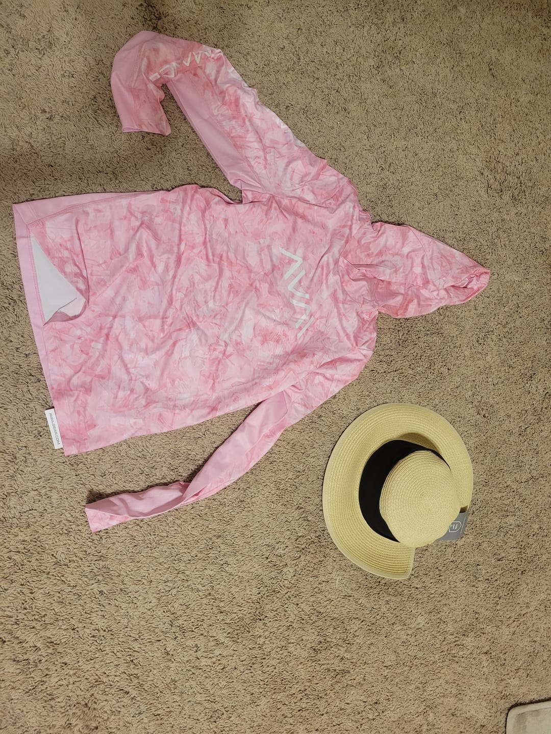 Customer photo review of Women's GT 2.0 Performance Shirt with Sun Hood
