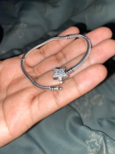 Customer photo review of Pulsera Estrella Diamantada