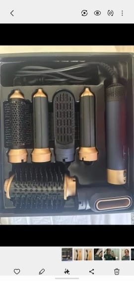 Customer photo review of AQUALYA HairPro™ 5-in-1 – One Gift, Five Styling Tools + Heat Protector