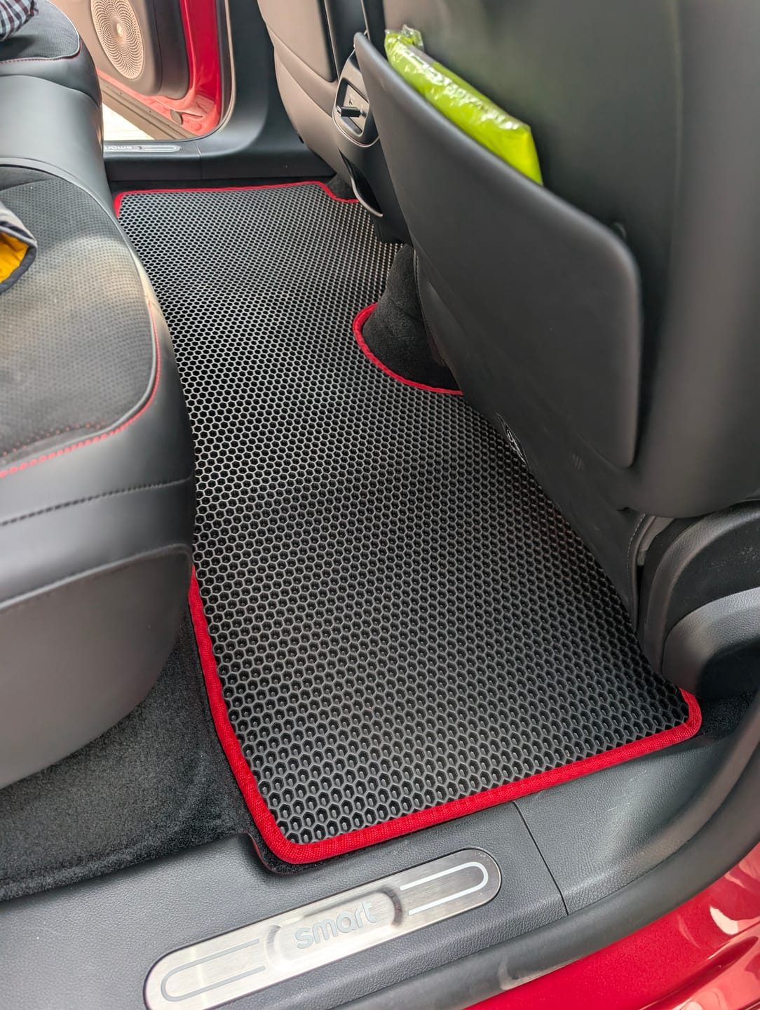 Customer photo review of E-Auto Fußmatten nach Maß - Komplettset