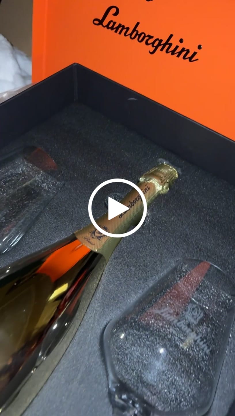 Customer video review of Lamborghini Oro Vino Spumante with Gift Set (2026)