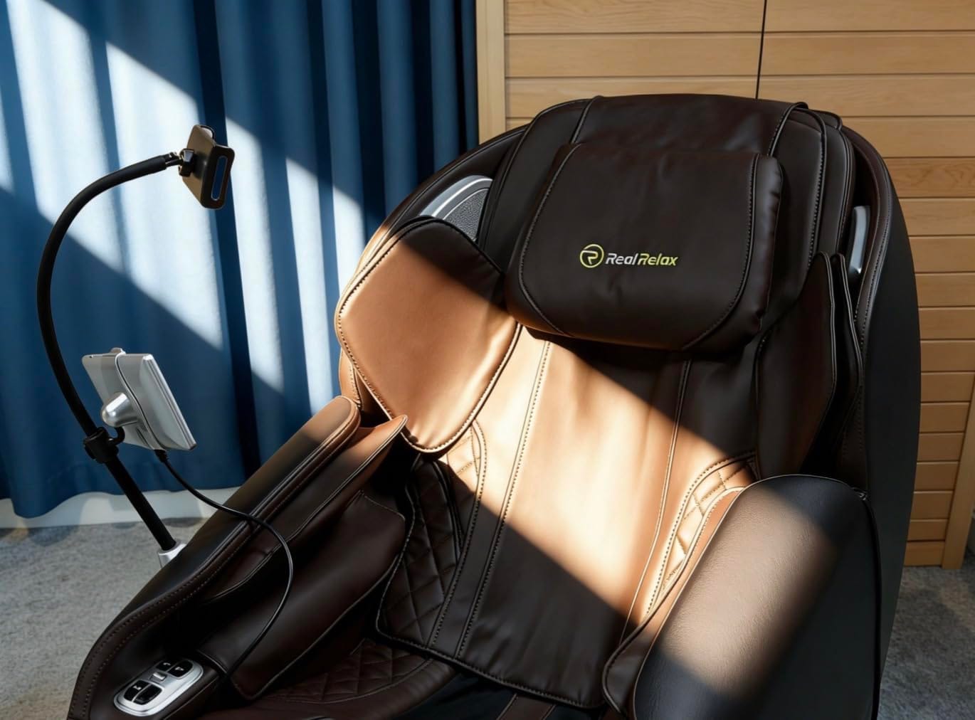 Customer photo review of Favor-06 2026 3D Zero Gravity Massage Chair Brown