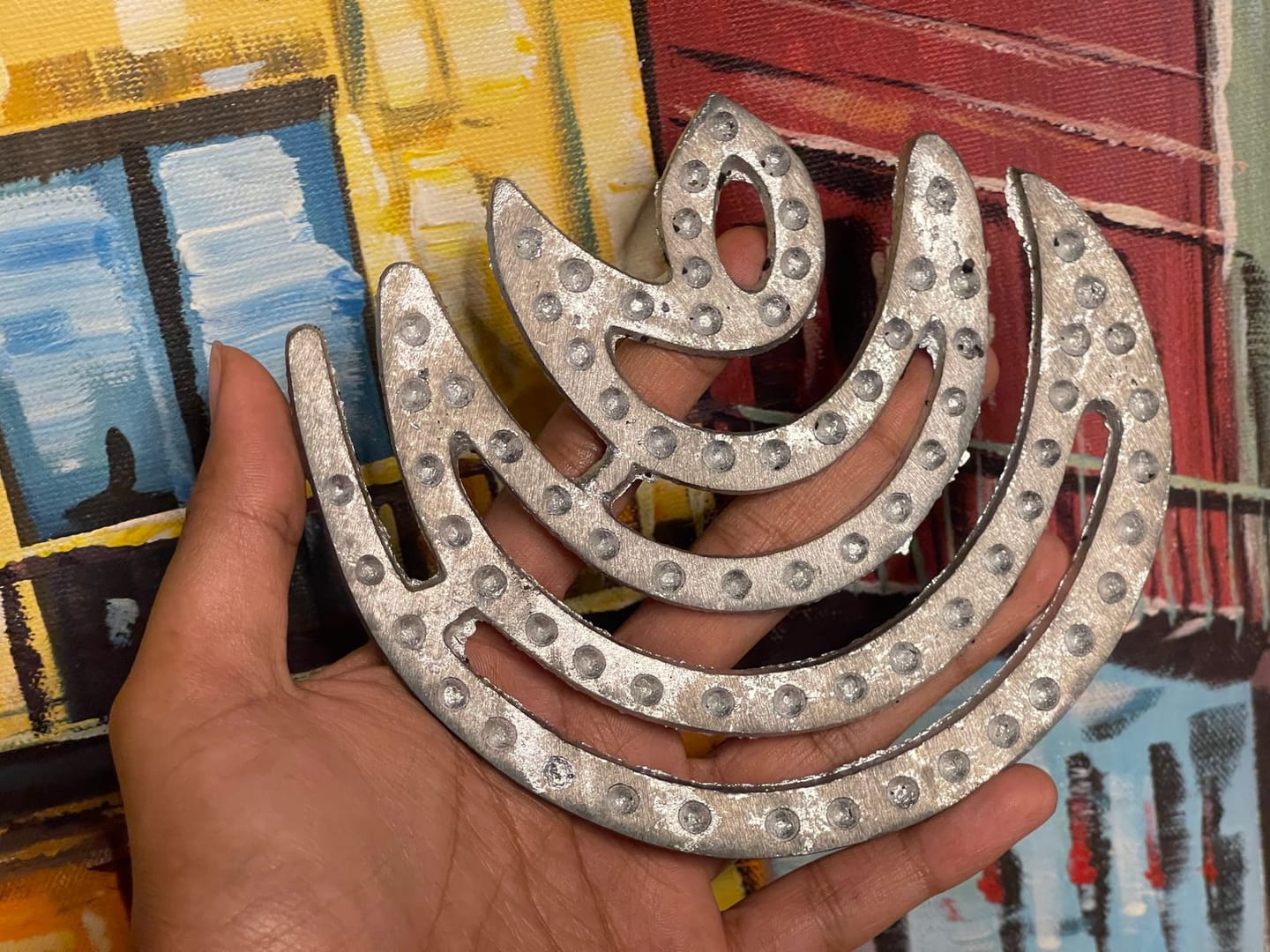 Customer photo review of Zinc Moon Helix – Vastu Remedy for North-East Direction Correction | Water Element Harmony | 4 & 6 Inch