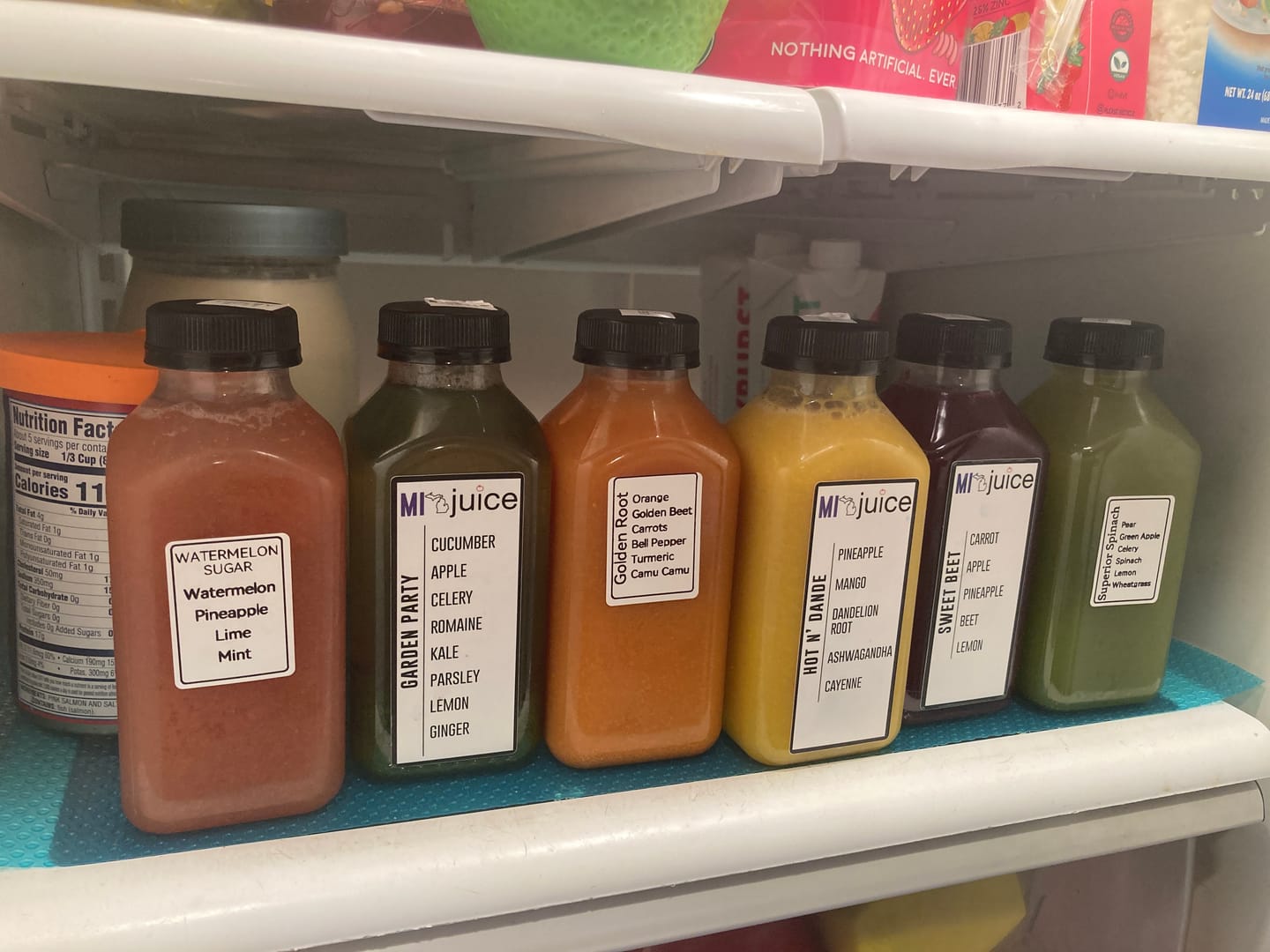 Customer photo review of Sweet Beet (12 oz) Carrot, Apple, Pineapple, Beet, Lemon