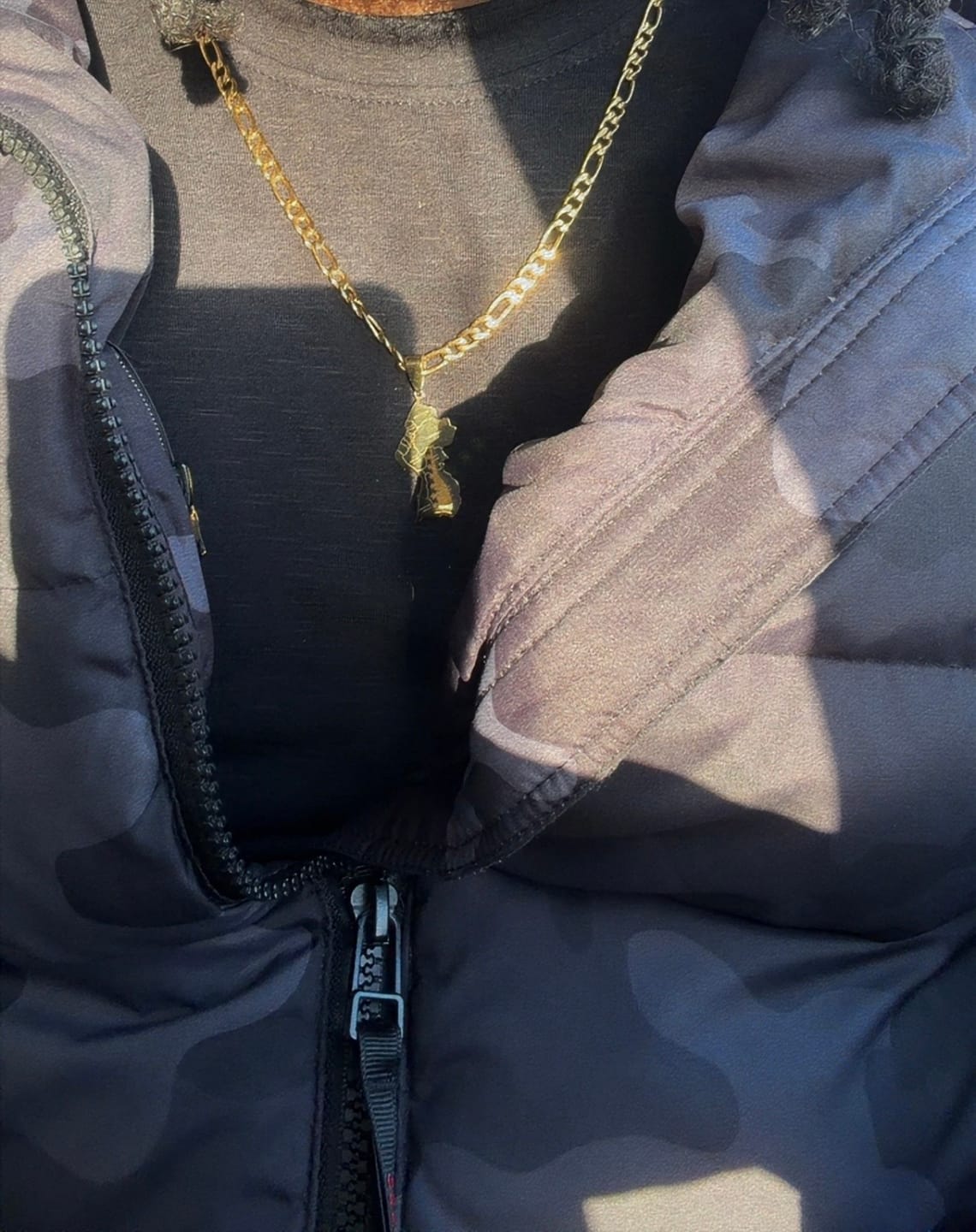 Customer photo review of CLEAN FIGARO CHAIN. - 5MM GOLD