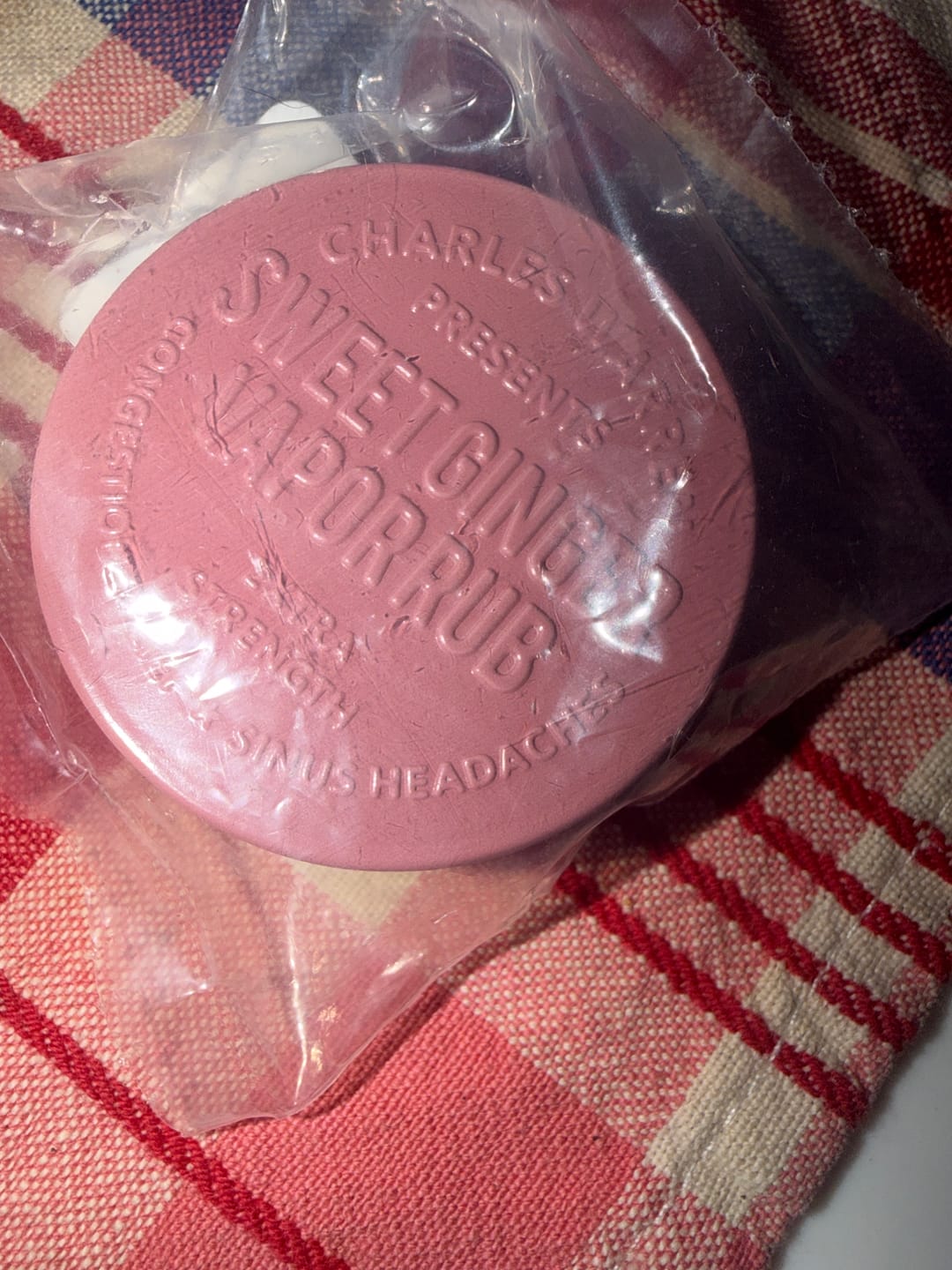 Customer photo review of Extra Strength Sweet Ginger Vapor Rub [Compact]