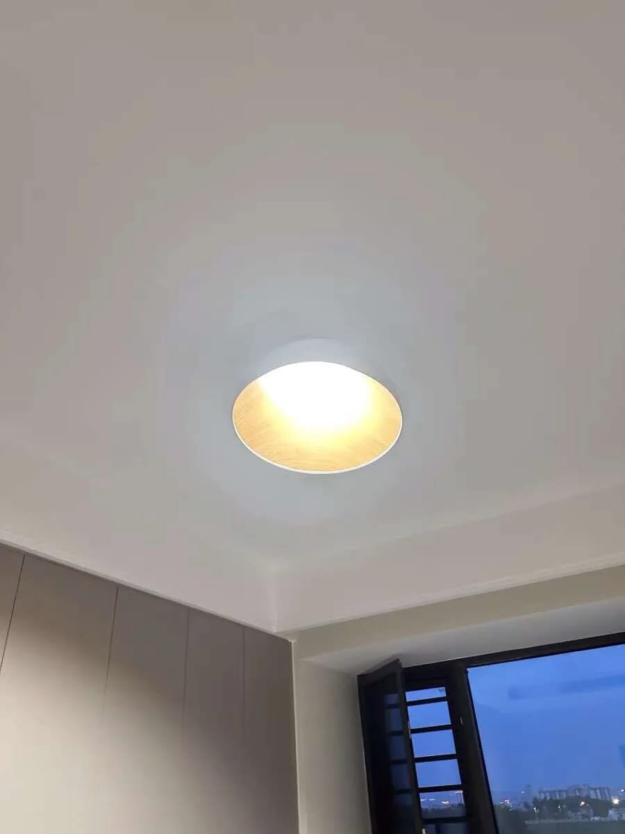 Customer photo review of Bowl Ceiling Light, Wood Grain Interior, 35–50 cm, LED