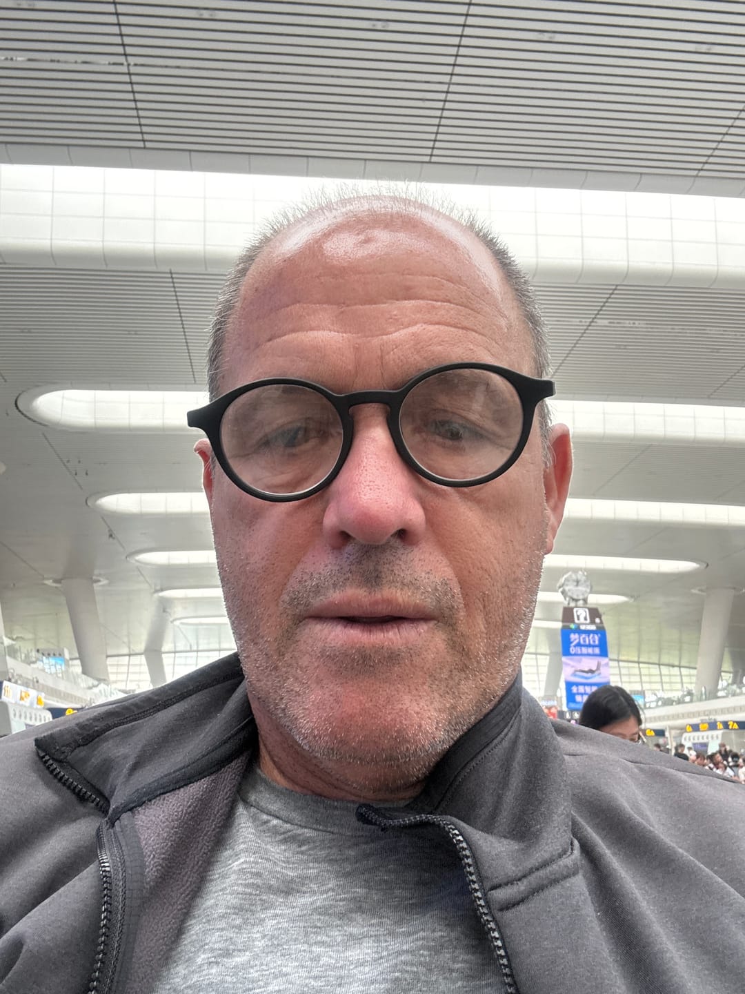 Customer photo review of Anteojos de lectura Liam Black