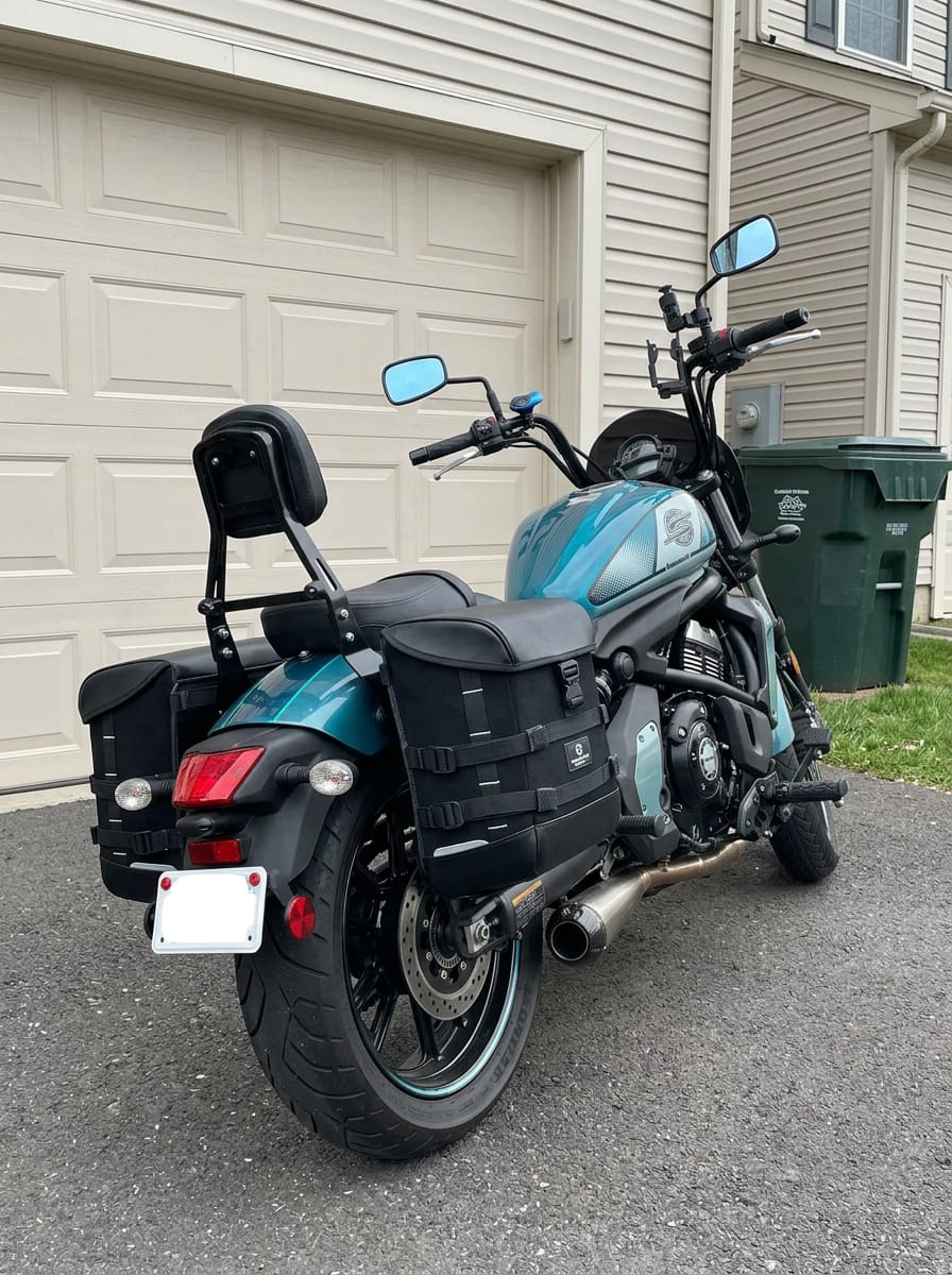 Customer photo review of 30L - Incognito Quick-Mount Medium Kawasaki Vulcan S VN650 Motorcycle Saddlebags