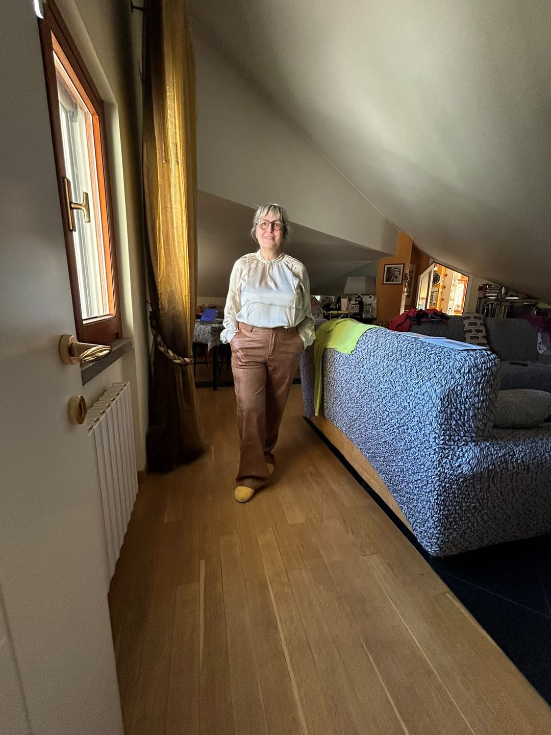 Customer photo review of PANTALONE BRUNO COGNAC