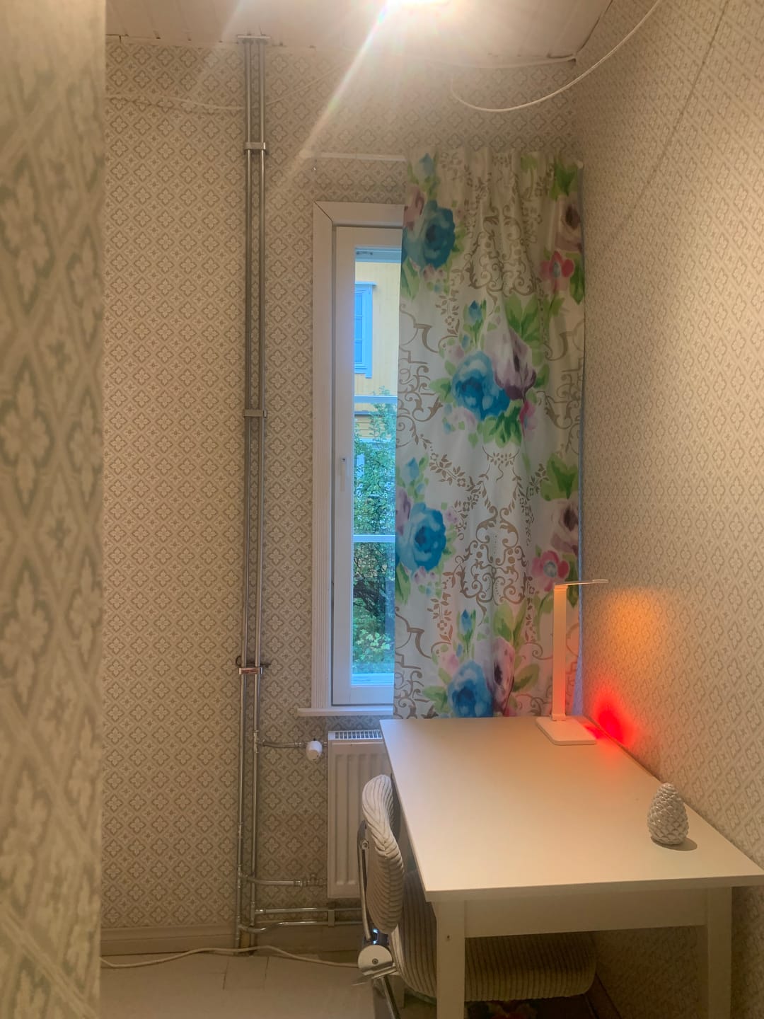 Customer photo review of AURINKO pöytävalo