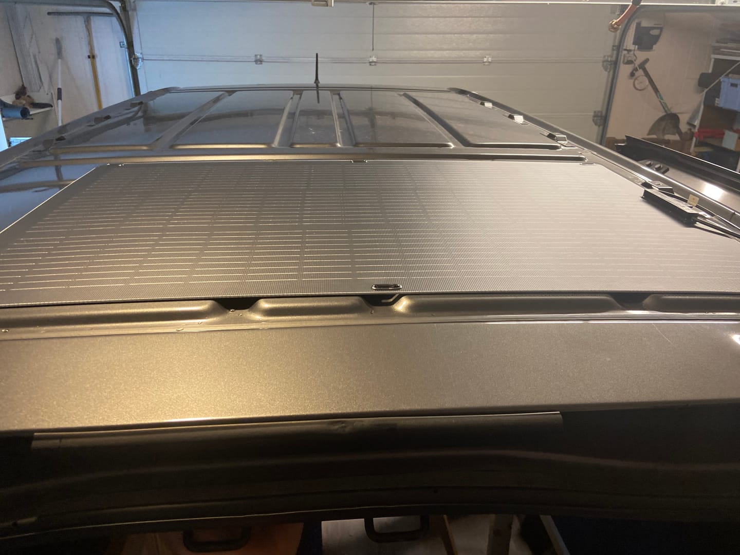 Customer photo review of ALLPOWERS SF100 Panneau Solaire Flexible 100W