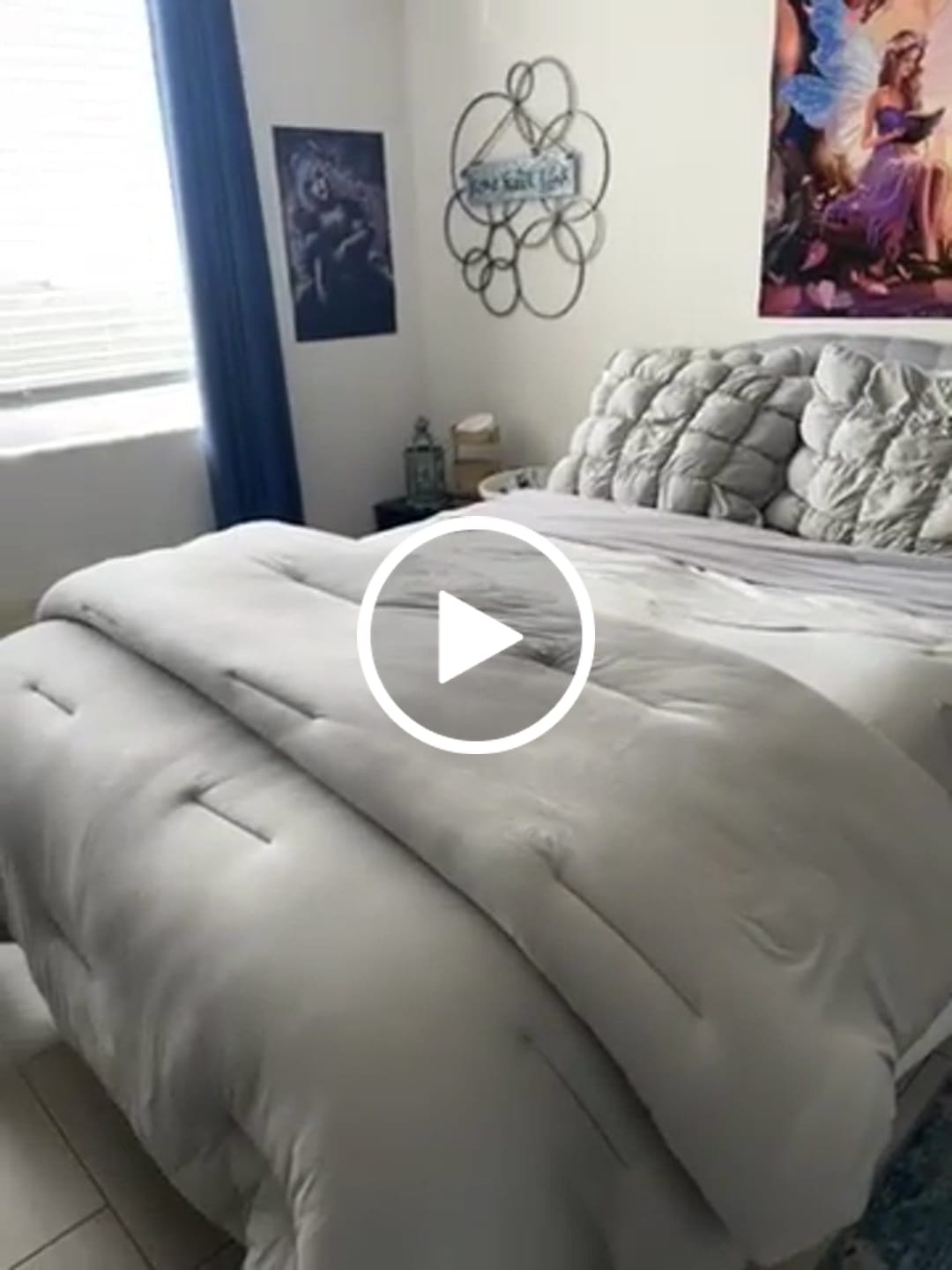 Customer video review of CloudCool Cooling Comforter