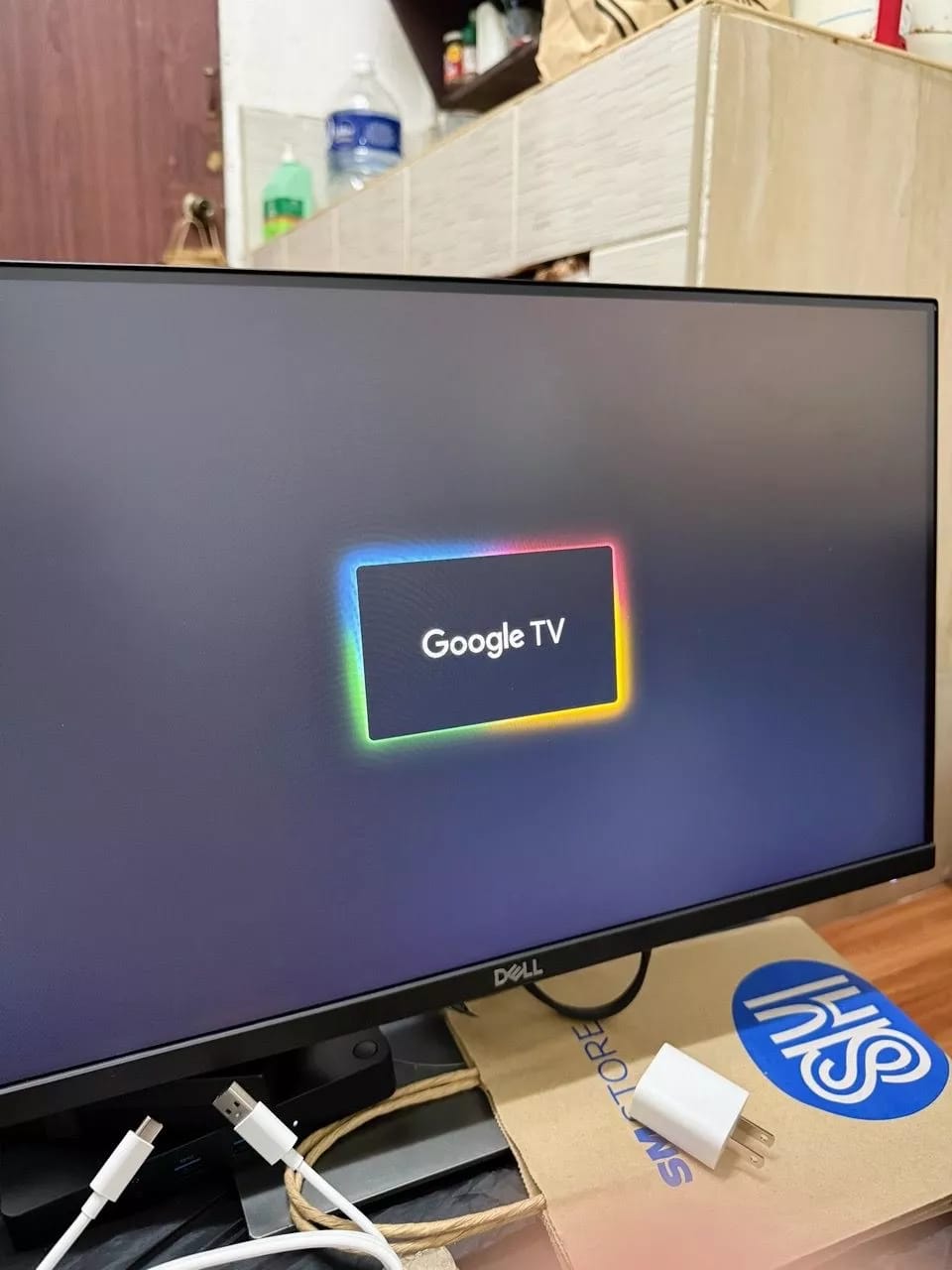 Customer photo review of Google Chromecast with Google TV - Streaming Entertainment with Voice Search - Watch Movies, Shows, and Live TV in 4K HDR Streaming Media Player - Includes Pouch and Cleaning Cloth