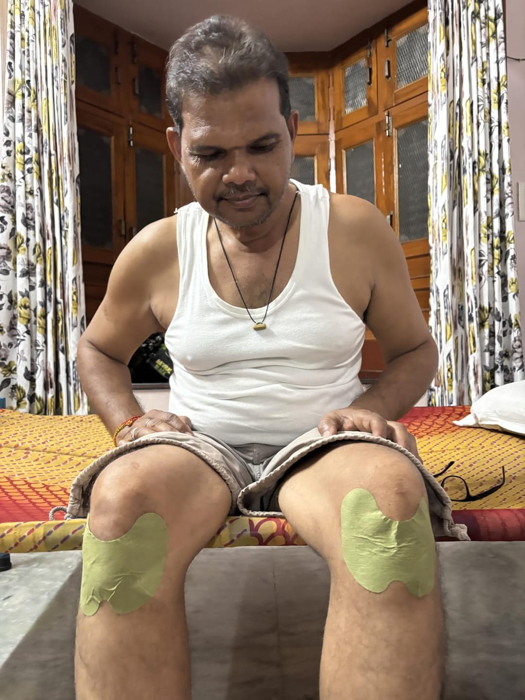 Customer photo review of Herbal Knee Pain Relief Patches