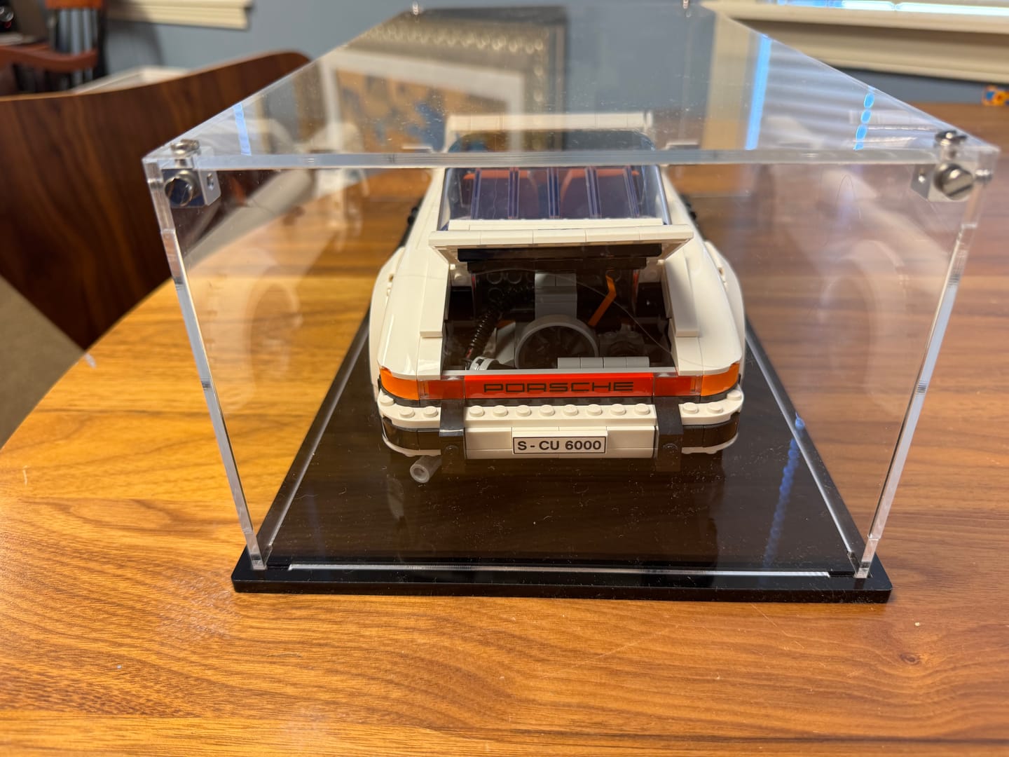 Customer photo review of Display case for LEGO® Creator Vehicle 10337 10304 10295