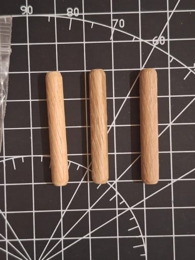 Customer photo review of Fluted Wood Dowel Pins, 50-Pack, 6/8/10mm