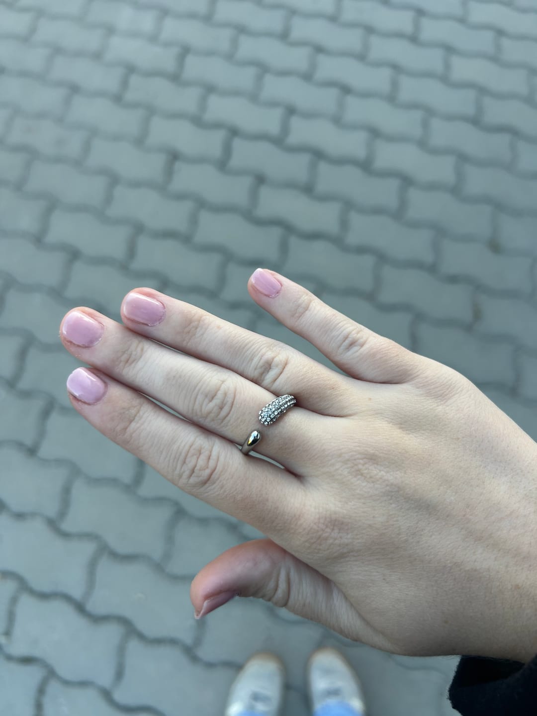 Customer photo review of Pave Paradise Ring 18K Vergoldet