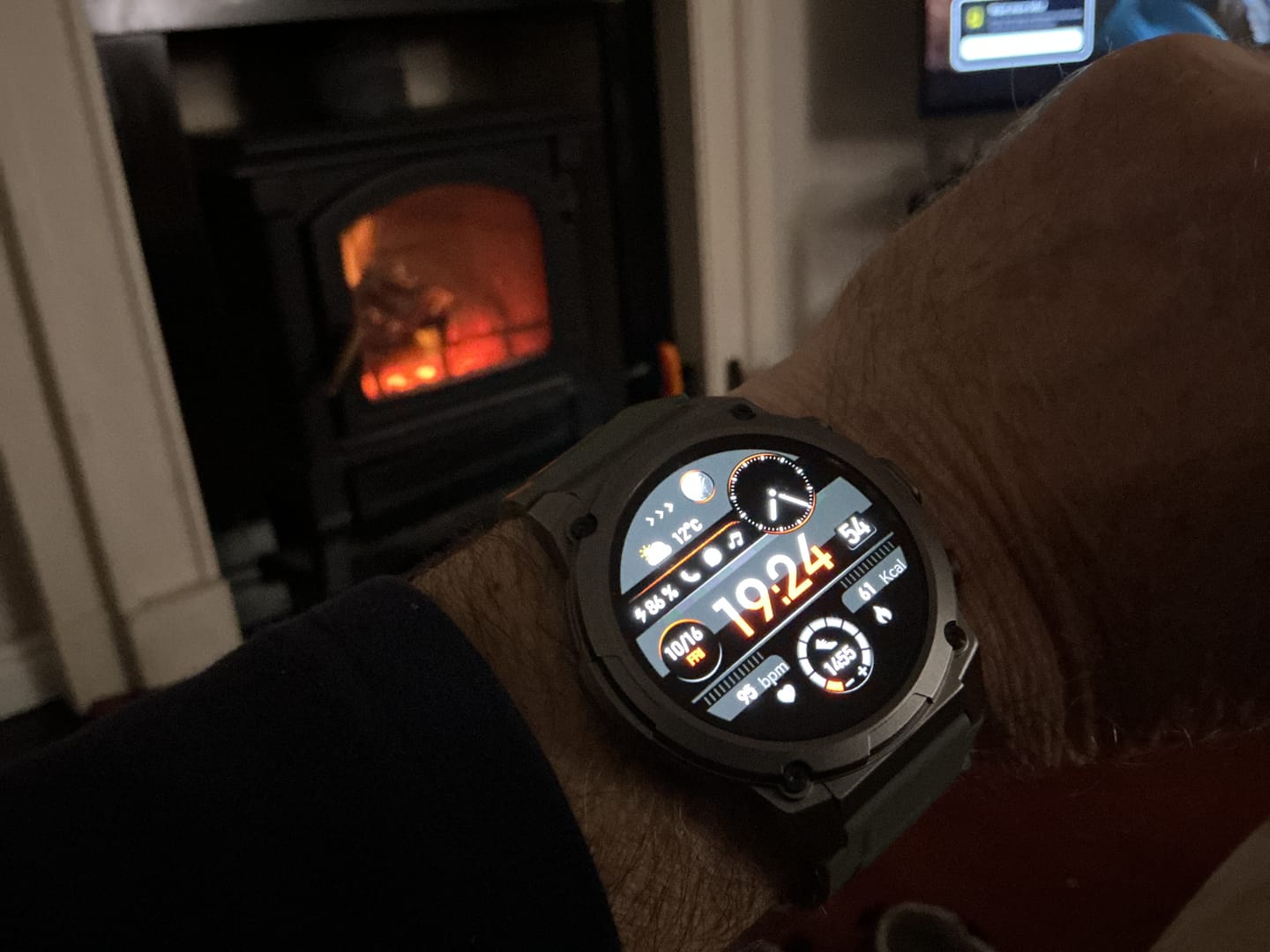 Customer photo review of Black Milanese Loop