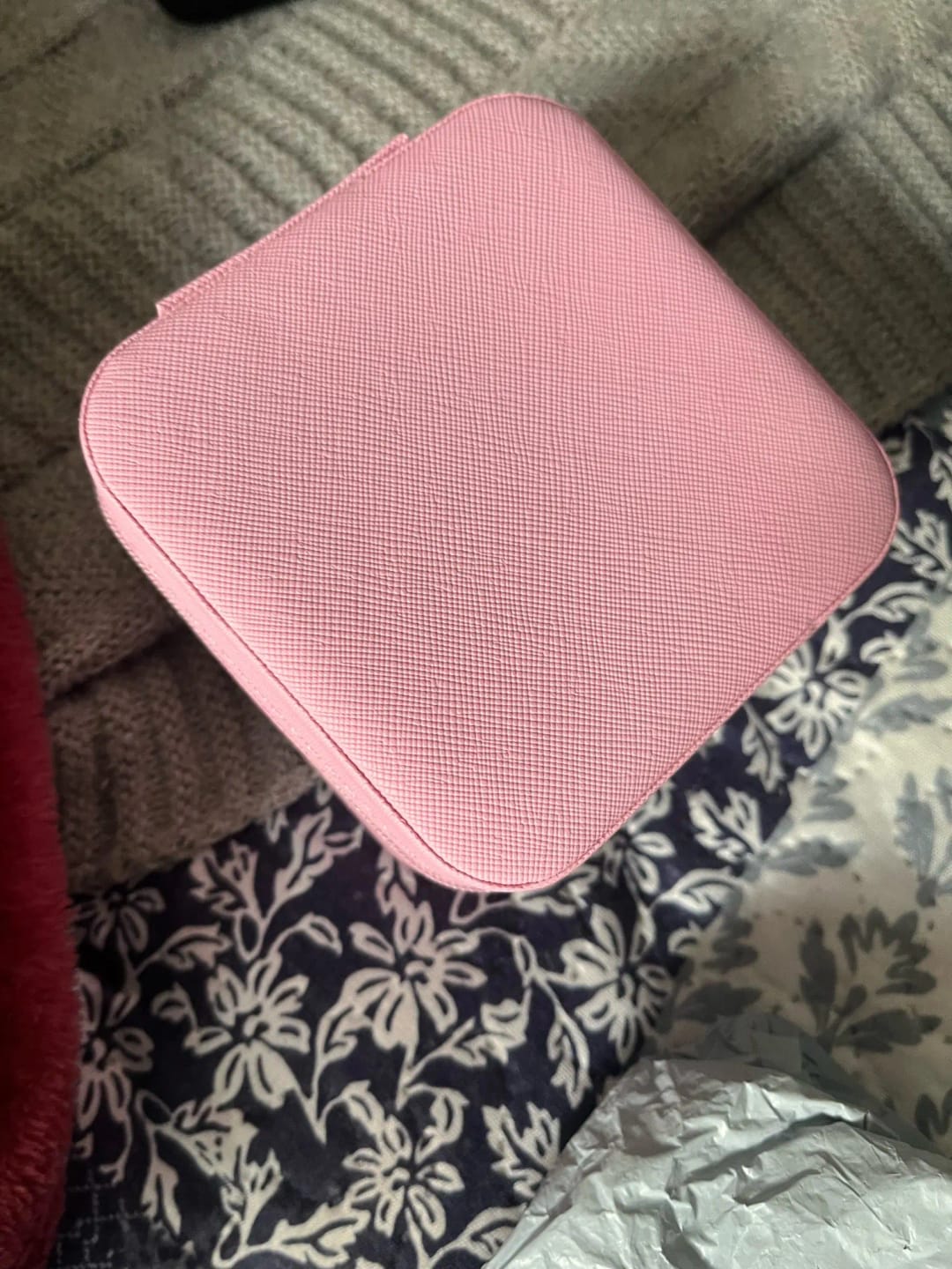 Customer photo review of Boîte à bijoux pour fille en cuir – Design haut de gamme
