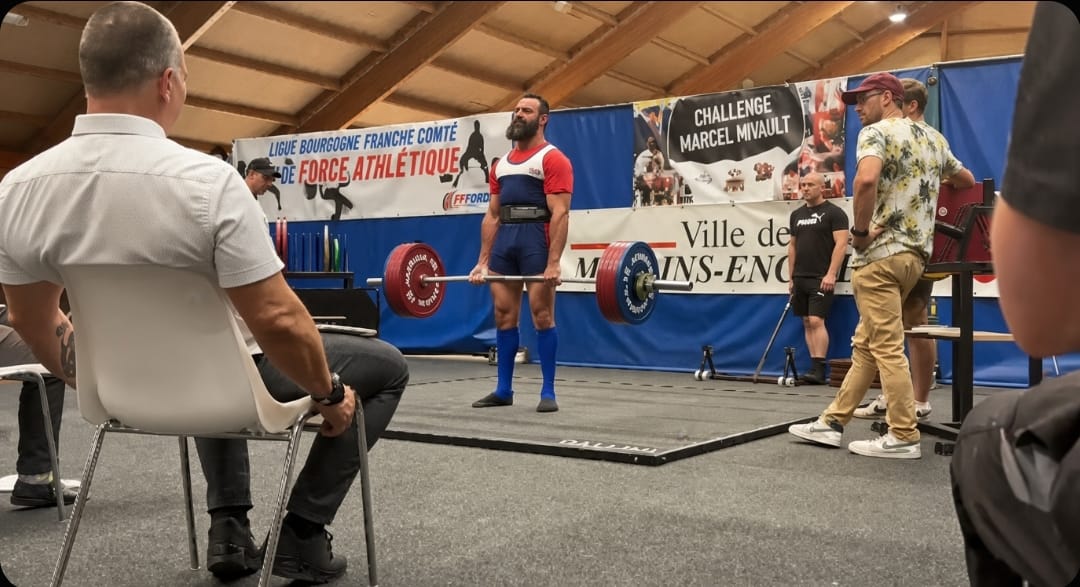 Customer photo review of Riot Deadlift Slippers - IPF Legal