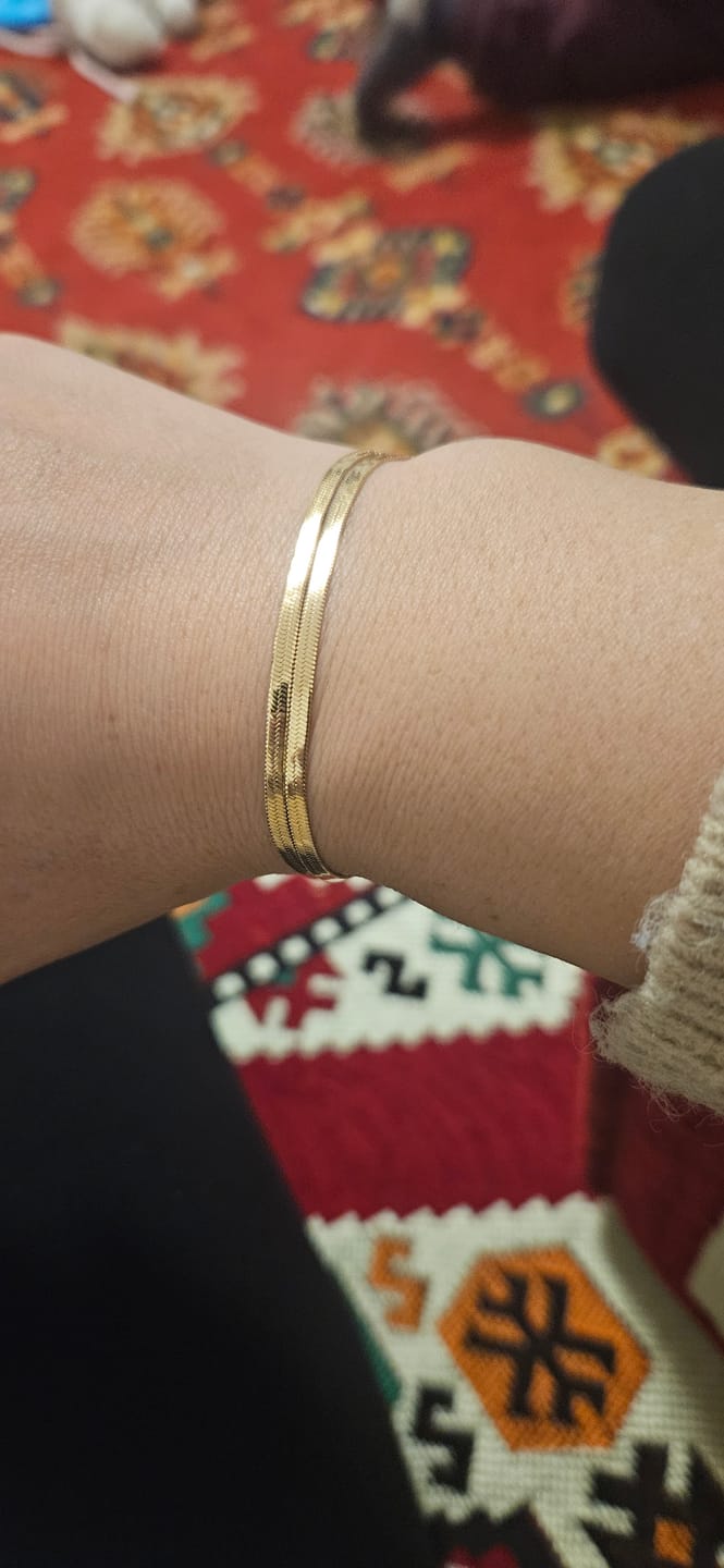 Customer photo review of Lily Bracelet