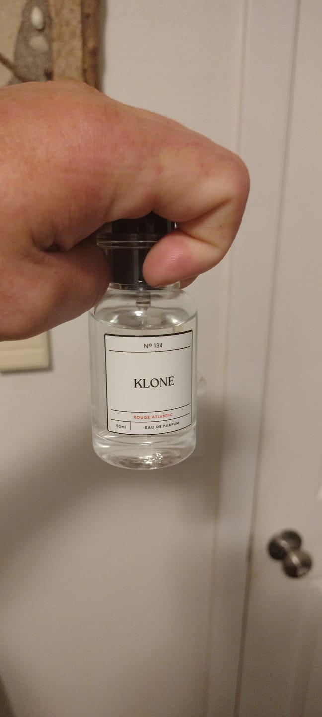 Customer photo review of Klone Scents Collection