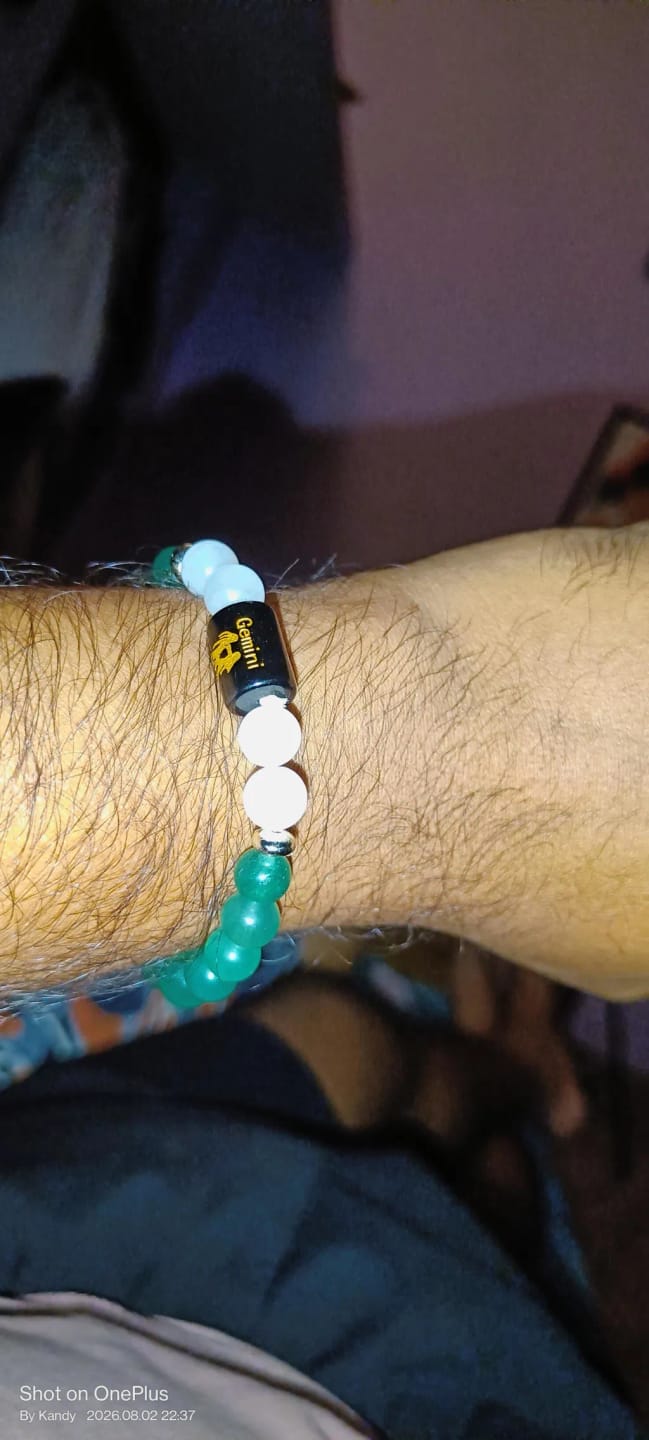 Customer photo review of Gemini (Mithun Rashi) Zodiac Bracelet – Natural Green Aventurine & Milky Quartz
