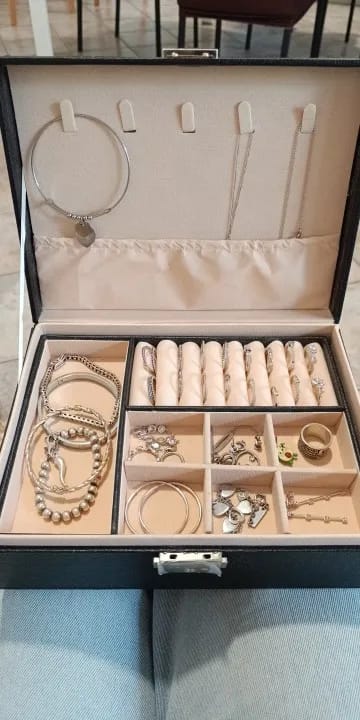 Customer photo review of Boîte à bijoux de qualité – Design haut de gamme