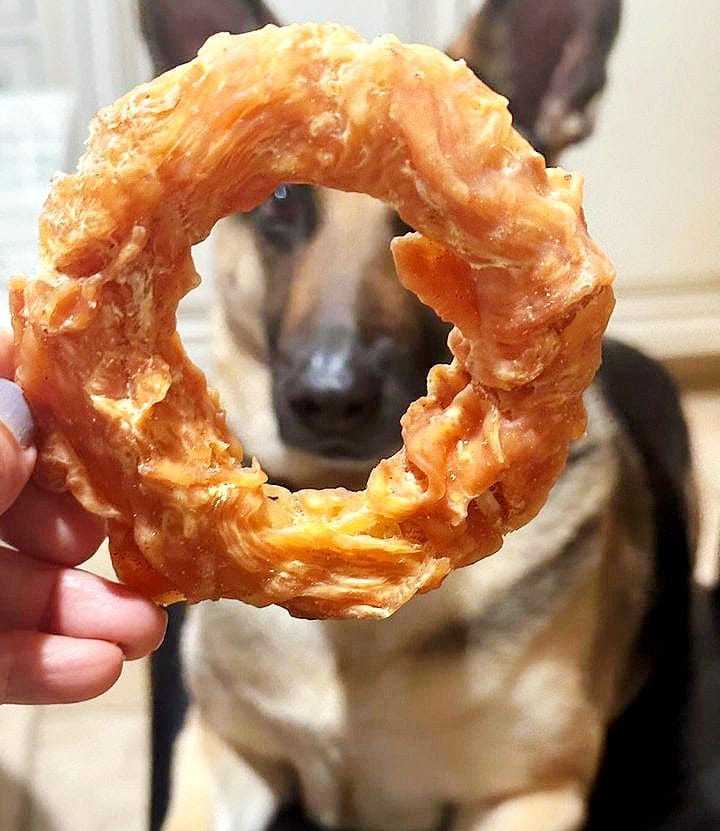 Customer photo review of Rawhide-Free Beef Tendon Dog Rings with Chicken , 10.6 oz