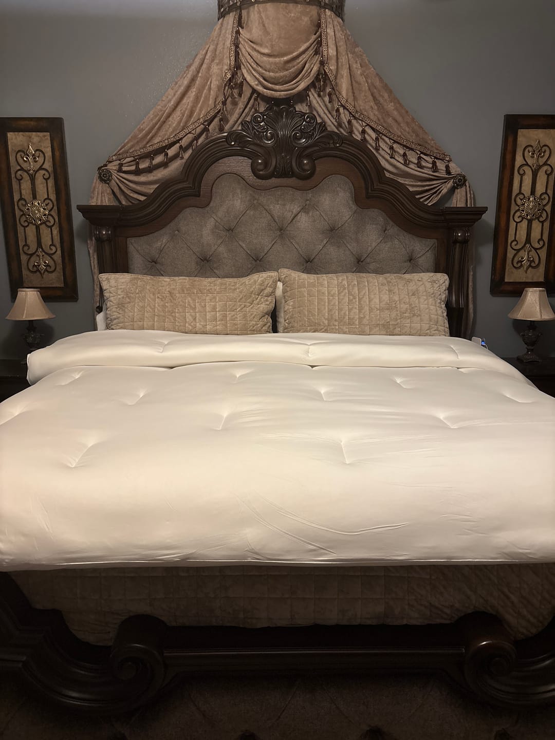 Customer photo review of MarshMellow Comforter